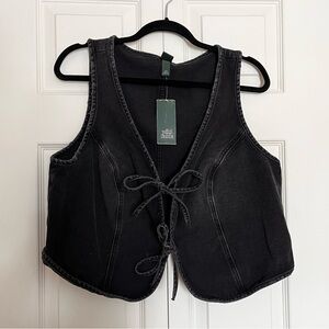 Wild Fable Black Crop Top